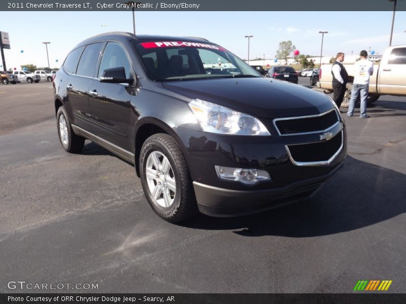 Cyber Gray Metallic / Ebony/Ebony 2011 Chevrolet Traverse LT