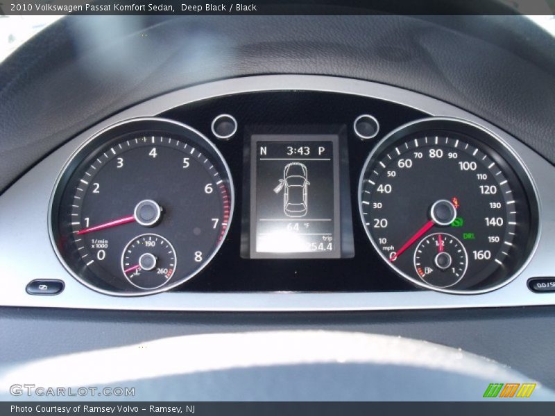 Deep Black / Black 2010 Volkswagen Passat Komfort Sedan