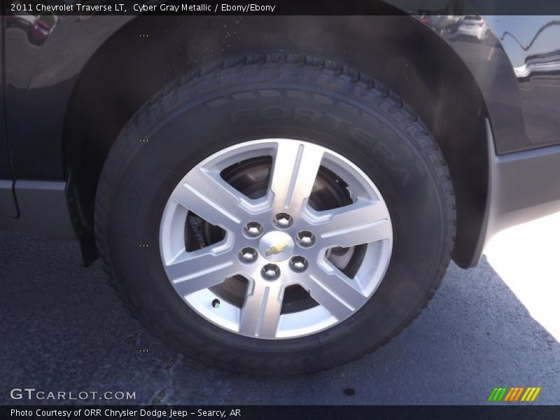 Cyber Gray Metallic / Ebony/Ebony 2011 Chevrolet Traverse LT