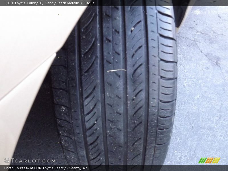 Sandy Beach Metallic / Bisque 2011 Toyota Camry LE