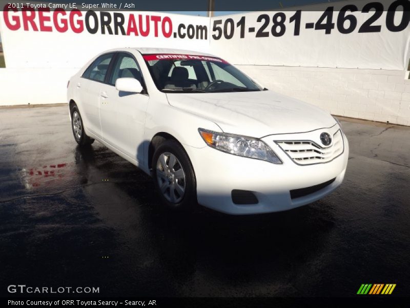 Super White / Ash 2011 Toyota Camry LE