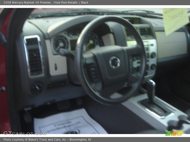 Vivid Red Metallic / Black 2008 Mercury Mariner V6 Premier