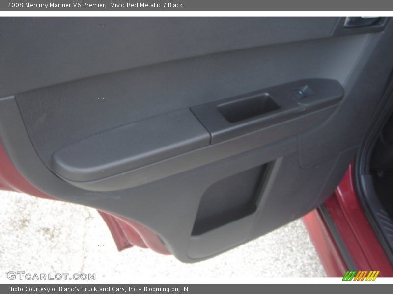 Vivid Red Metallic / Black 2008 Mercury Mariner V6 Premier