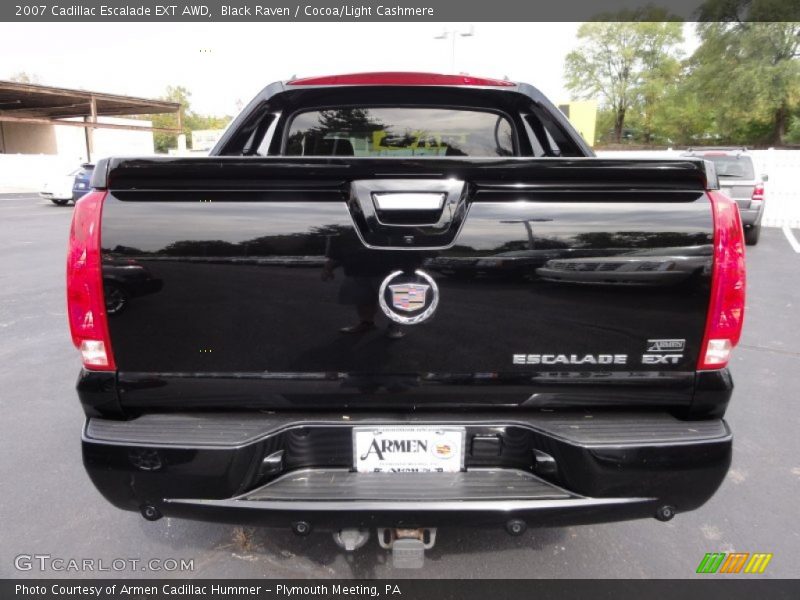 Black Raven / Cocoa/Light Cashmere 2007 Cadillac Escalade EXT AWD