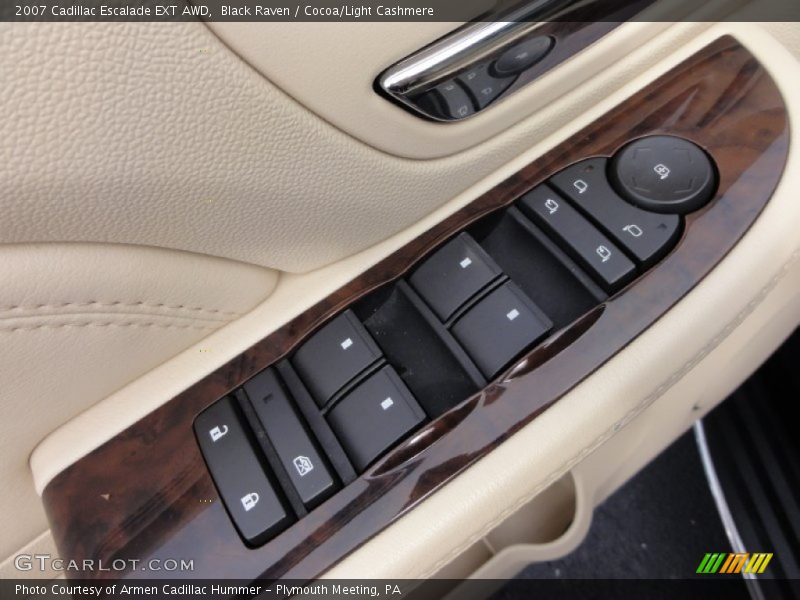 Black Raven / Cocoa/Light Cashmere 2007 Cadillac Escalade EXT AWD