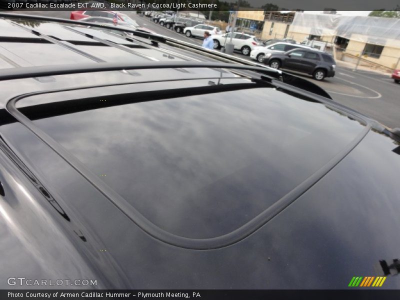 Black Raven / Cocoa/Light Cashmere 2007 Cadillac Escalade EXT AWD