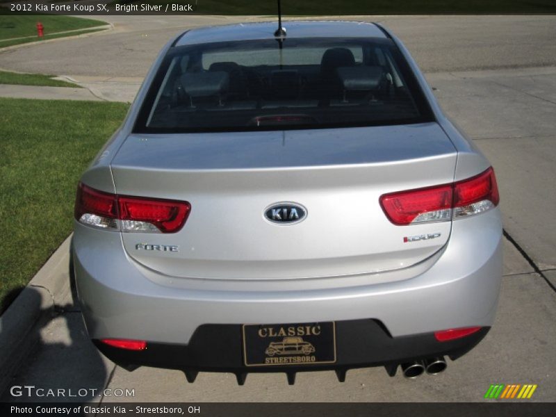 Bright Silver / Black 2012 Kia Forte Koup SX