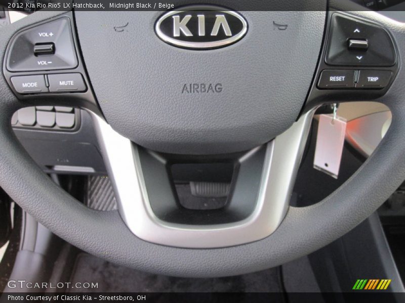 Midnight Black / Beige 2012 Kia Rio Rio5 LX Hatchback