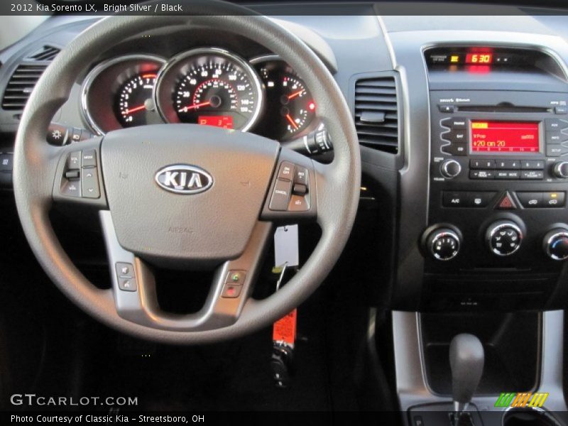 Bright Silver / Black 2012 Kia Sorento LX