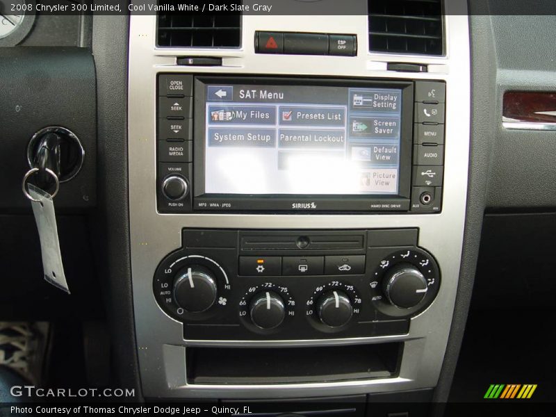 Cool Vanilla White / Dark Slate Gray 2008 Chrysler 300 Limited