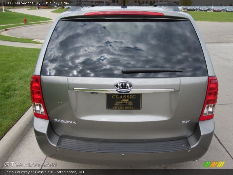 Platinum / Gray 2012 Kia Sedona EX