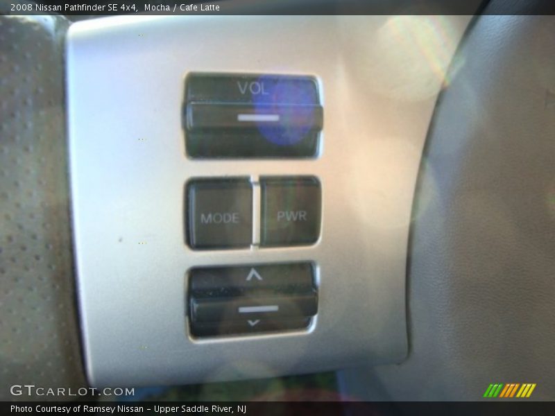 Mocha / Cafe Latte 2008 Nissan Pathfinder SE 4x4
