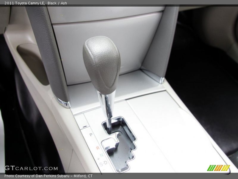 Black / Ash 2011 Toyota Camry LE
