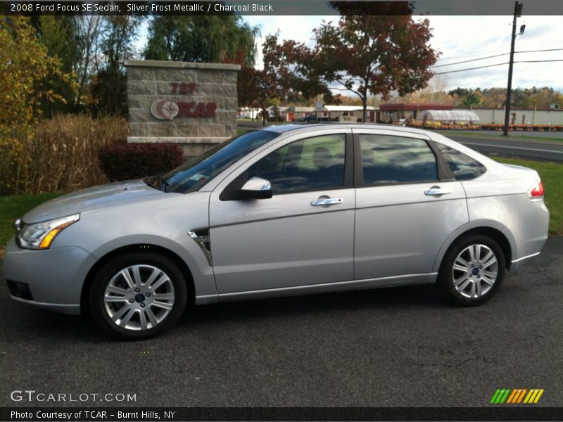 Silver Frost Metallic / Charcoal Black 2008 Ford Focus SE Sedan
