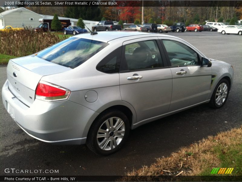 Silver Frost Metallic / Charcoal Black 2008 Ford Focus SE Sedan