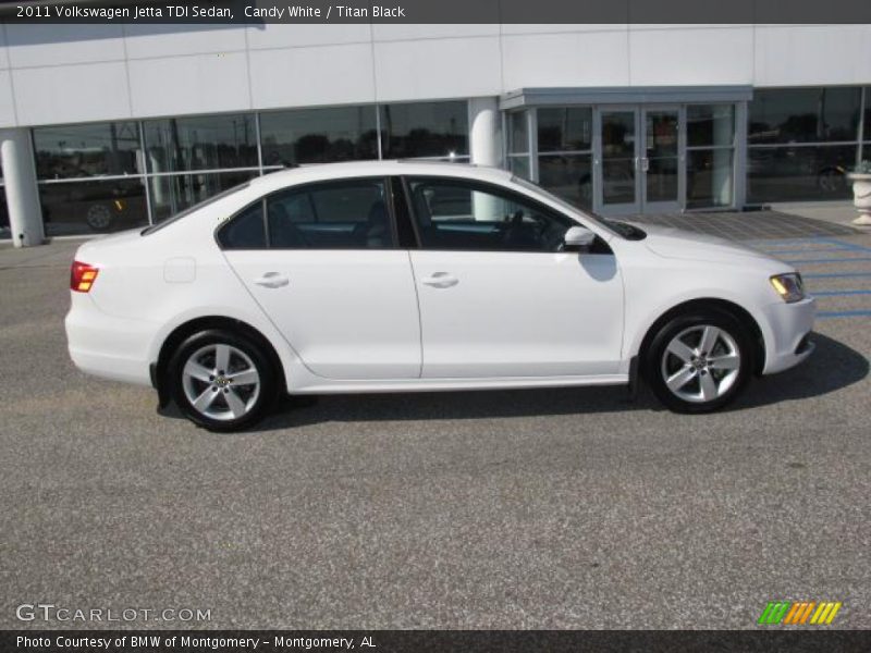 Candy White / Titan Black 2011 Volkswagen Jetta TDI Sedan