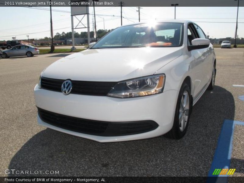 Candy White / Titan Black 2011 Volkswagen Jetta TDI Sedan