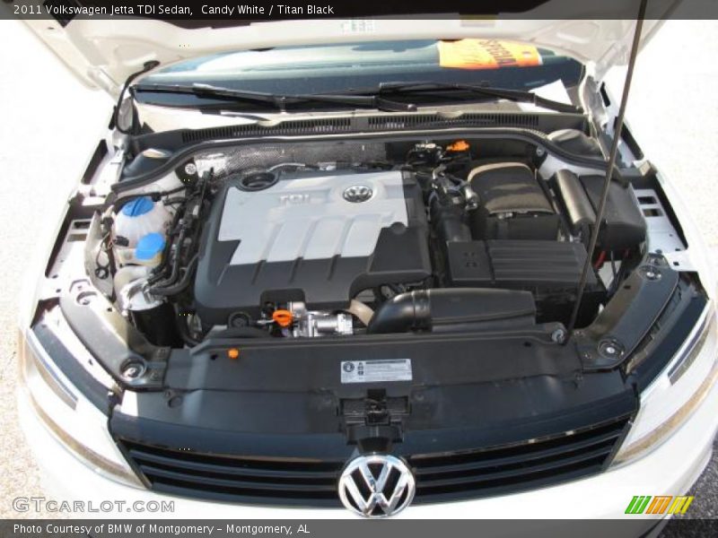 Candy White / Titan Black 2011 Volkswagen Jetta TDI Sedan