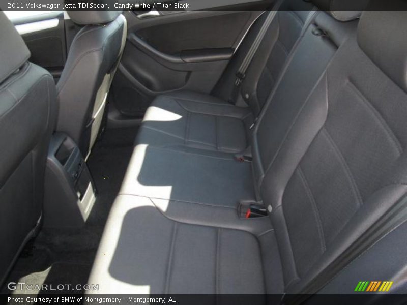 Candy White / Titan Black 2011 Volkswagen Jetta TDI Sedan