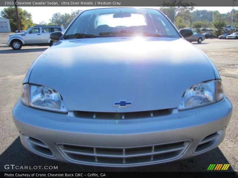 Ultra Silver Metallic / Medium Gray 2001 Chevrolet Cavalier Sedan