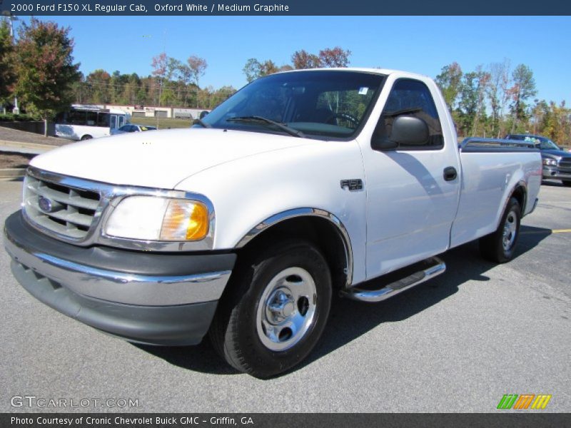 Oxford White / Medium Graphite 2000 Ford F150 XL Regular Cab