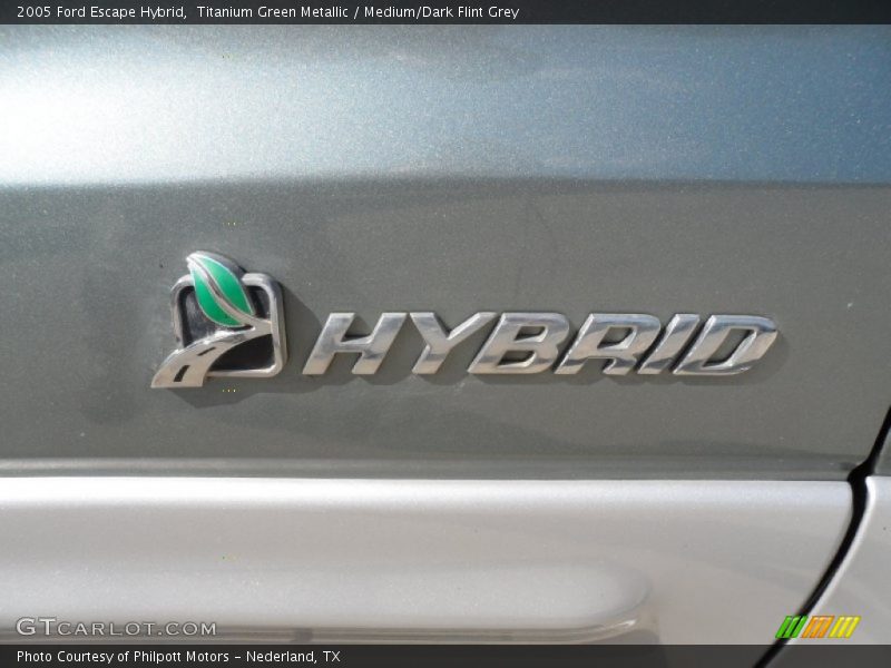  2005 Escape Hybrid Logo