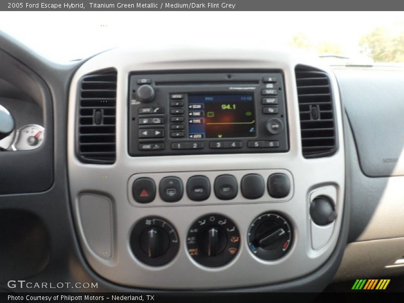 Controls of 2005 Escape Hybrid