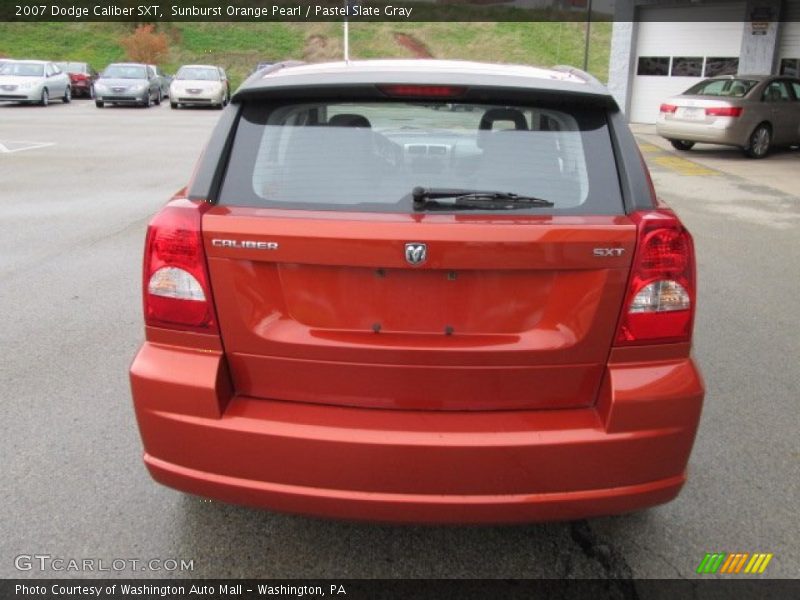 Sunburst Orange Pearl / Pastel Slate Gray 2007 Dodge Caliber SXT