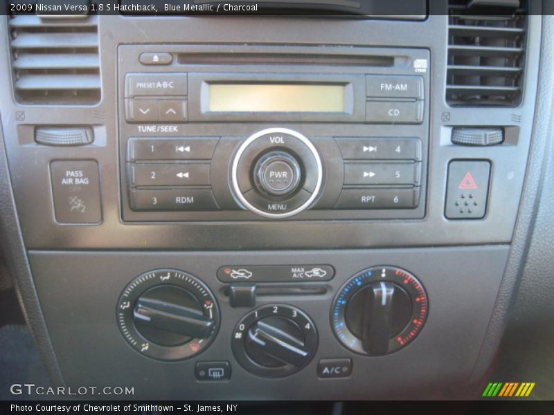 Blue Metallic / Charcoal 2009 Nissan Versa 1.8 S Hatchback