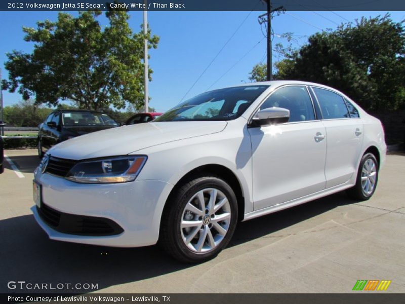 Candy White / Titan Black 2012 Volkswagen Jetta SE Sedan