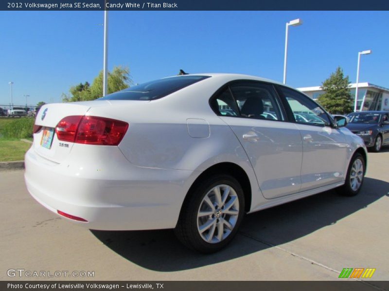 Candy White / Titan Black 2012 Volkswagen Jetta SE Sedan