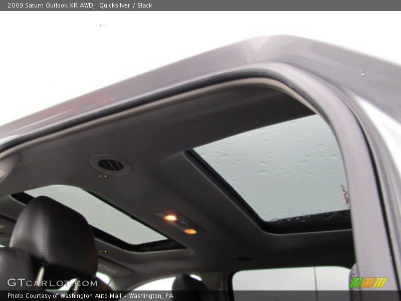 Sunroof of 2009 Outlook XR AWD