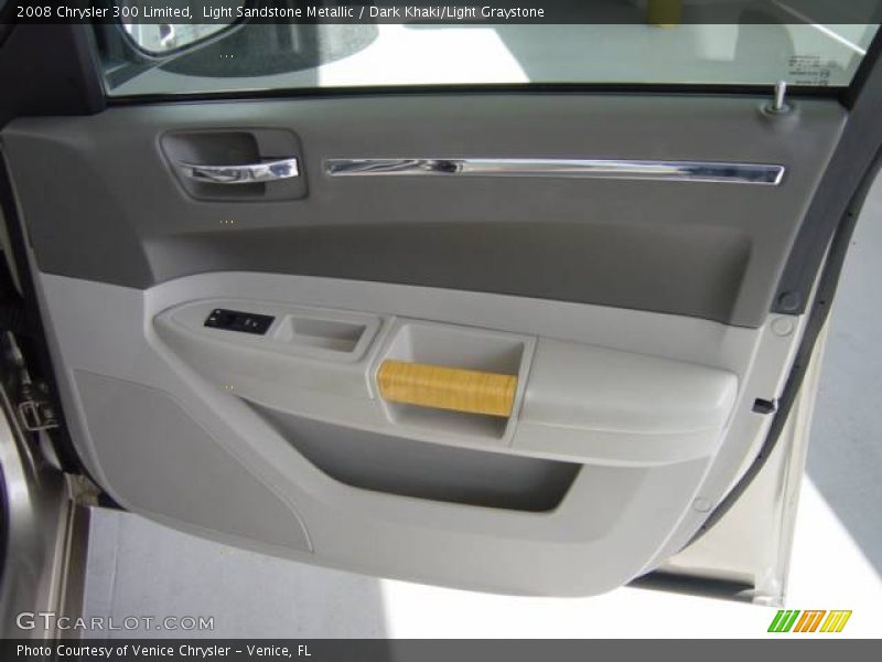 Light Sandstone Metallic / Dark Khaki/Light Graystone 2008 Chrysler 300 Limited