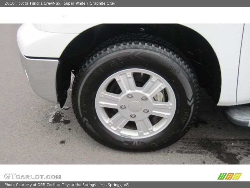 Super White / Graphite Gray 2010 Toyota Tundra CrewMax