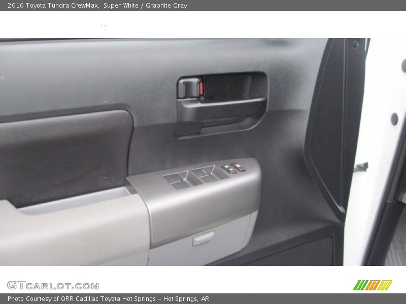 Super White / Graphite Gray 2010 Toyota Tundra CrewMax