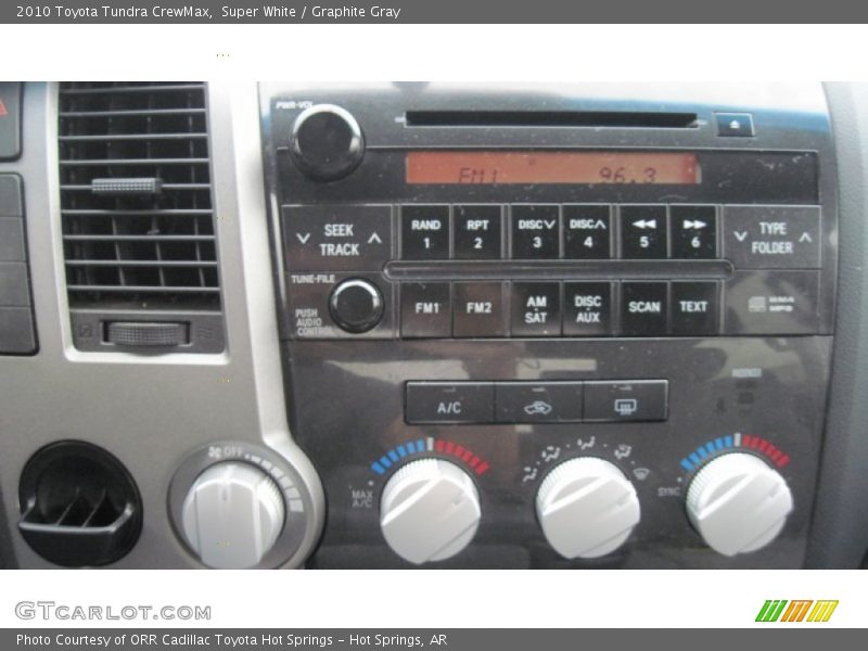 Super White / Graphite Gray 2010 Toyota Tundra CrewMax