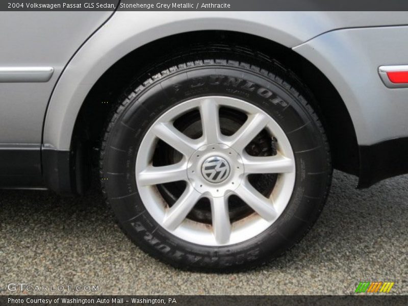 Stonehenge Grey Metallic / Anthracite 2004 Volkswagen Passat GLS Sedan