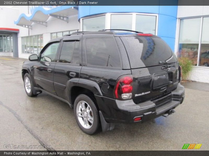 Onyx Black / Dark Pewter 2002 Chevrolet TrailBlazer LS 4x4