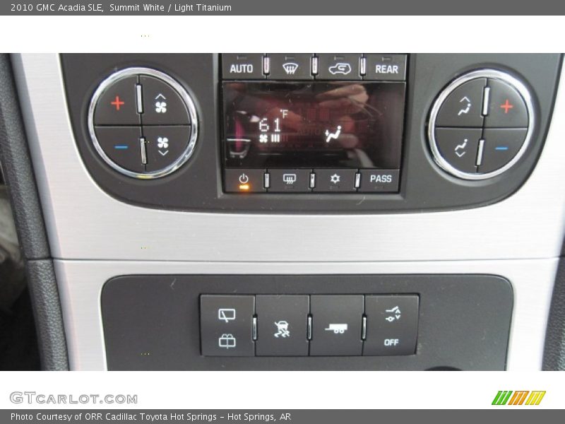 Summit White / Light Titanium 2010 GMC Acadia SLE
