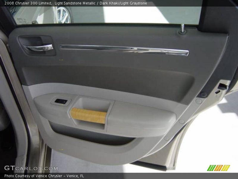 Light Sandstone Metallic / Dark Khaki/Light Graystone 2008 Chrysler 300 Limited