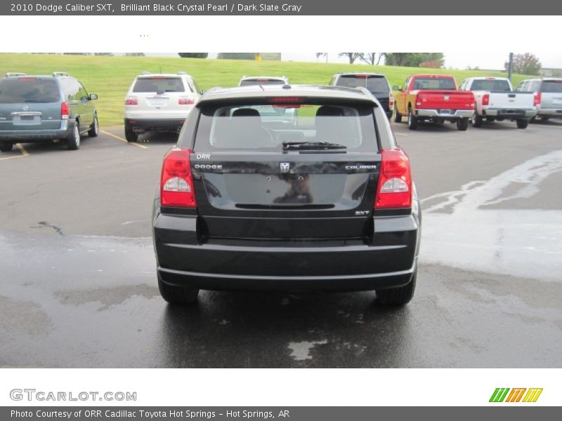 Brilliant Black Crystal Pearl / Dark Slate Gray 2010 Dodge Caliber SXT