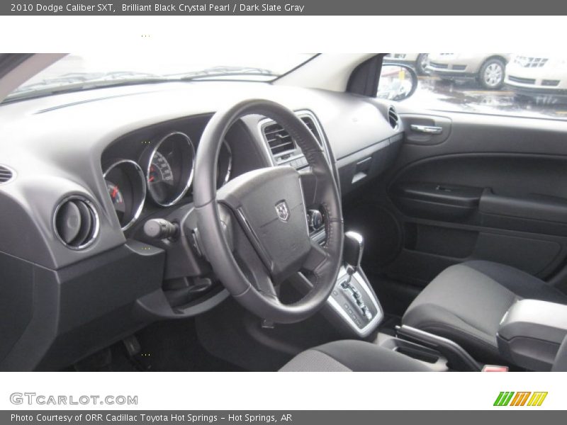 Brilliant Black Crystal Pearl / Dark Slate Gray 2010 Dodge Caliber SXT