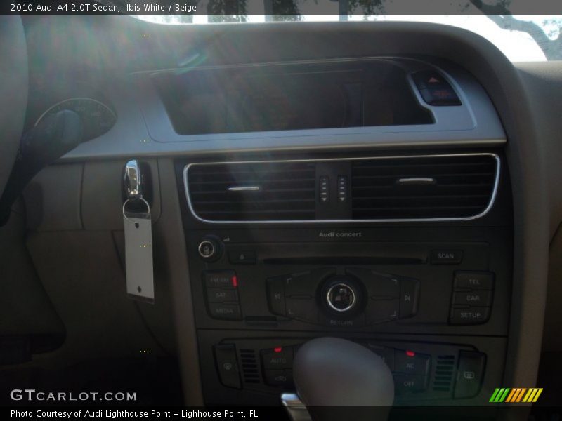 Ibis White / Beige 2010 Audi A4 2.0T Sedan