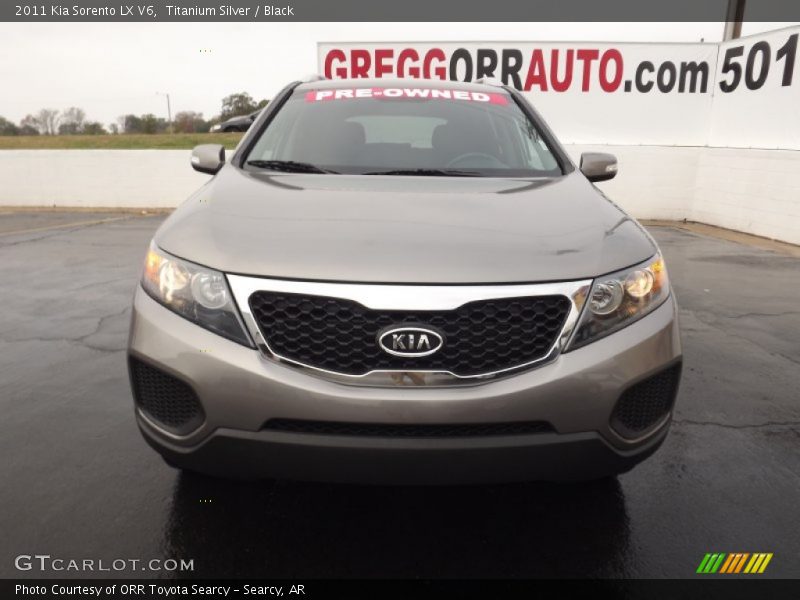 Titanium Silver / Black 2011 Kia Sorento LX V6