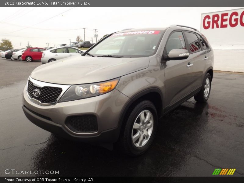 Titanium Silver / Black 2011 Kia Sorento LX V6