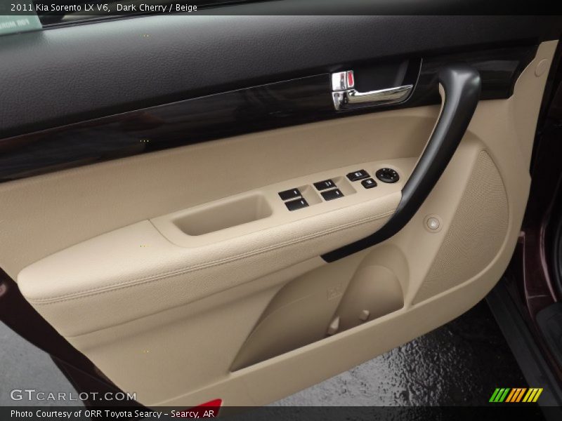 Dark Cherry / Beige 2011 Kia Sorento LX V6