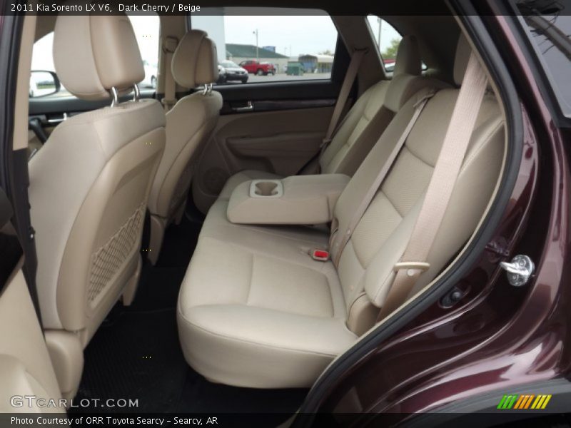 Dark Cherry / Beige 2011 Kia Sorento LX V6