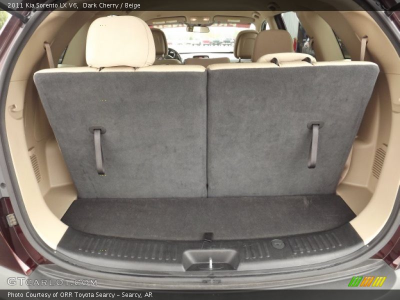 Dark Cherry / Beige 2011 Kia Sorento LX V6