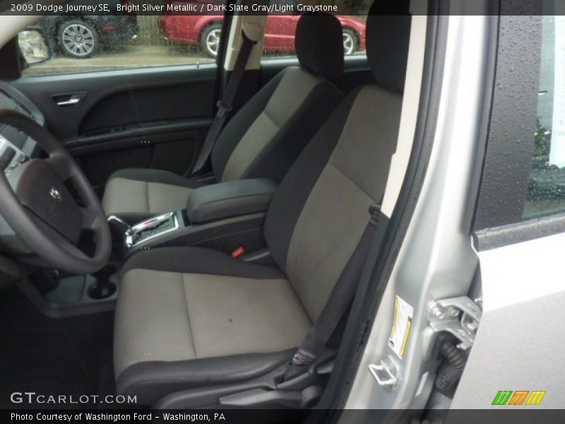 Bright Silver Metallic / Dark Slate Gray/Light Graystone 2009 Dodge Journey SE
