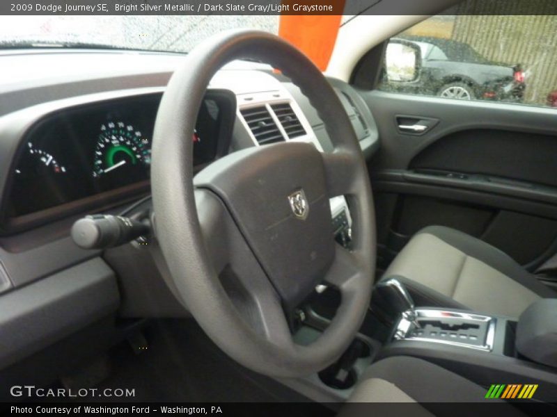 Bright Silver Metallic / Dark Slate Gray/Light Graystone 2009 Dodge Journey SE